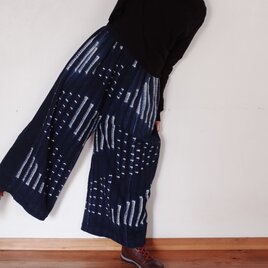 ブルキナファソ　ボボ族の伝統藍染スカーチョ