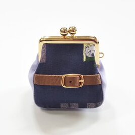 ミニサイズのがまぐち 窓越しの住人 パープル／G