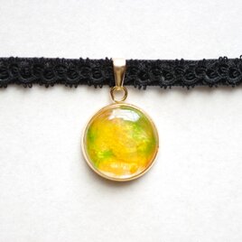 【受注製作】レジンアート　ラウンドモチーフとタティングレースとベルベットリボンのチョーカー〈ミモザ〉