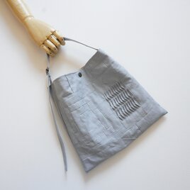 小さな布たちのワンショルダーバッグ　グレイッシュブルー