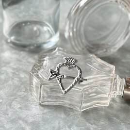 SC151-ヴィンテージブローチ U.S.A. 1950-60's "Lucky Capel" Open Heart Arrow