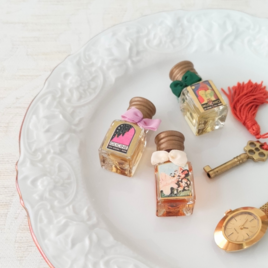 MOGA｜モガ｜プレート｜ルーマニア