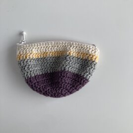 WOOL!かぎ針編みのポーチ*オフホワイト×黄杢調×グレー×プラム*ラウンド
