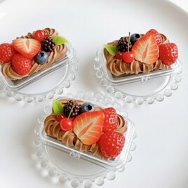 真っ赤な苺の印鑑ケース　strawberry 朱肉&ブラシ付き