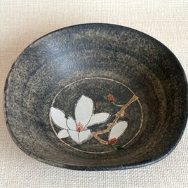 四方鉢（木蓮）