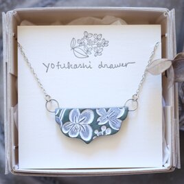 : : : 陶土の草花ネックレス : : : 1432