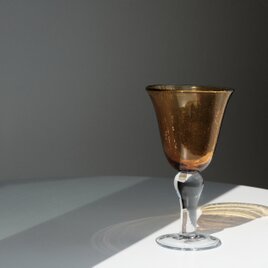 アメリカ製 / ヴィンテージゴブレット/ ガラスベース / アンバー