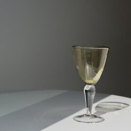 アメリカ製 / ヴィンテージゴブレット/ ガラスベース / スモーキーオリーブ