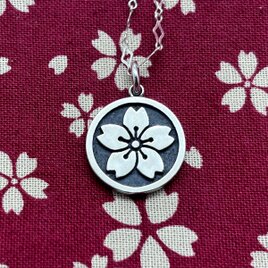 桜の家紋ネックレス、シルバー925