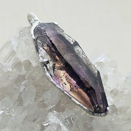 鉱物の表情＊Brandberg amethyst pendant