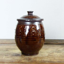 いっちん蓋物（鉄錆）