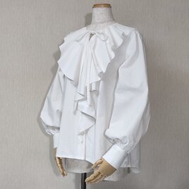 ラッフルブラウス　オフホワイトムラ糸シャンブレー　綿100%