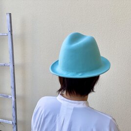 木型で作った ふたこぶフェルトハット