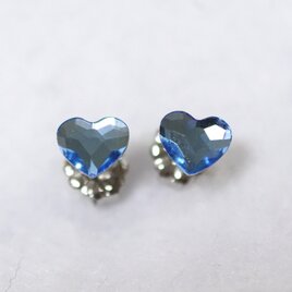 スワロフスキー・リトルハートの一粒ピアス（アクアマリン・チタンポスト）