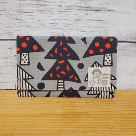 ぴったりが嬉しい！スリム通帳ケース ツリー