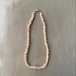 Vintage retro classical pink shell necklace