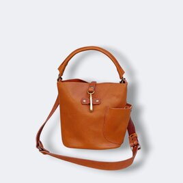 500mlボトルが入るバケツ型2wayレザーハンドバッグ キャメル【OR901S】