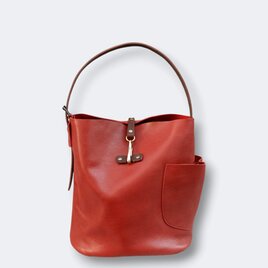 通勤通学におススメ！A4対応バケツ型レザートート レッド【OR901M】
