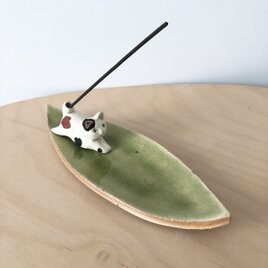 三毛猫のしっぽでお香立て