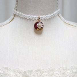 【受注製作】レジンアート　ラウンドモチーフとタティングレースとサテンリボンのチョーカー〈花の刻・ボルドー〉