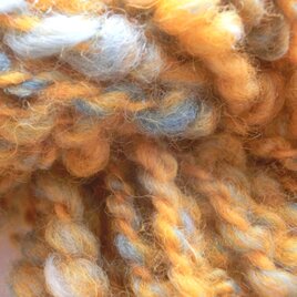 草木染　手紡ぎ糸NO10