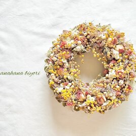 ミモザとミニ薔薇のドライフラワーリース ひな祭りにも