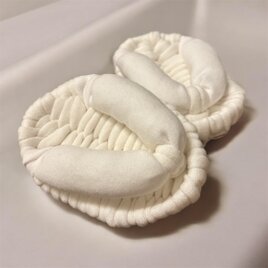 ベビー　ふっくら 布わらじ　1歳　餅踏み　誕生日　節句　草履 ホワイト