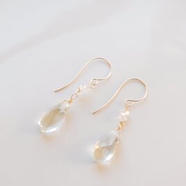 グリーンアメジストとダブルポイント水晶のピアス　１４kgf