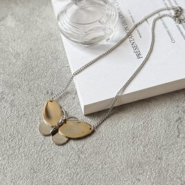 NA156-【 AVON 】エイボン・ヴィンテージネックレス 1977 Two-Tone Butterfly