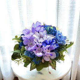 優しい色のフラワーレンジメント  Lサイズ   （インテリアフラワー、造花、、母の日、敬老の日、新築祝い、お供え）