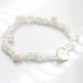 きらめくビーズのブレスレット / 春の若葉とソメイヨシノ