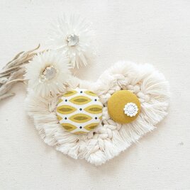 ★くるみボタンブローチ★