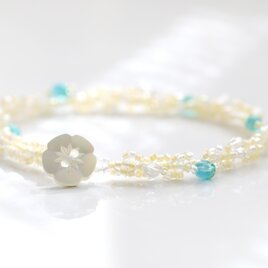 きらめくビーズのブレスレット / 黄色の花畑