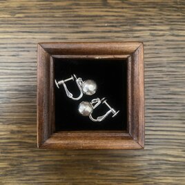 rustle silver boll earring M