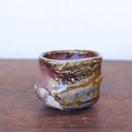 備前焼 窯変ぐい呑み(木箱付き)　gi-065