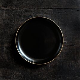 黒で素敵◆時代物　漆芸黒塗金縁中皿　骨董・antiques　古道具　古民家　古漆器　大正〜昭和初期【縁に捲れ有り】