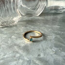 RA158-【 AVON 】エイボン・ヴィンテージリング Aquamarine Gold Tone Bypass Ring