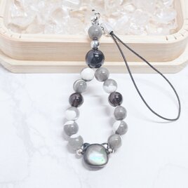 ✦黒猫ストラップ｜優しく、強い自分へ♪ブラックシェル（黒ネコ・黒ねこ）・マザーオブパール・モリオン No.852S