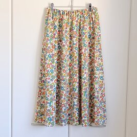 着物リメイク　正絹のフレアスカート　カラフル