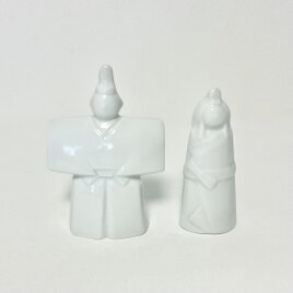 小さな雛人形一対