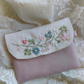 野の花*手刺繍*ミニポーチ*くすみピンク
