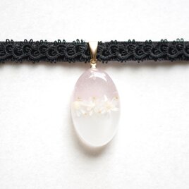 【受注製作】レジンアート　オーバルモチーフとタティングレースとベルベットリボンのチョーカー〈バイカラー・ピンク〉