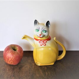 黄色ネコ型ティーポット　陶磁器フィギュリン　ドイツ　ミッドセンチュリー