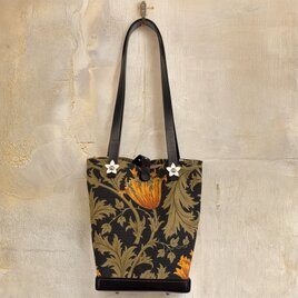 花柄の和装にも合う布バッグ（内張りはピッグスウェード）