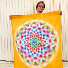 タイダイ カーテン 美しい幻想的な大曼荼羅 オレンジ 2枚組 HD25-51