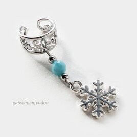 雪の結晶とアマゾナイトのイヤーカフ