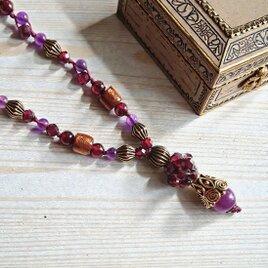 ガーネットとアメジストのアンティーク風 フリーサイズネックレス　Y-2119