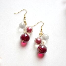 レジンアート　粒々のピアス〈貴方がくれた梅の枝〉