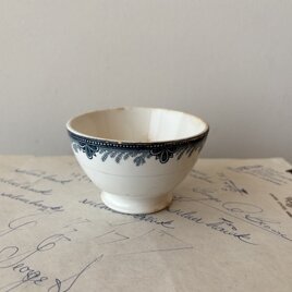 ベルギーアンティーク NIMY ニミィ 愛らしい小さなカフェオレボウル