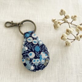 ＊リバティキーホルダー＊ふんわりキーホルダー